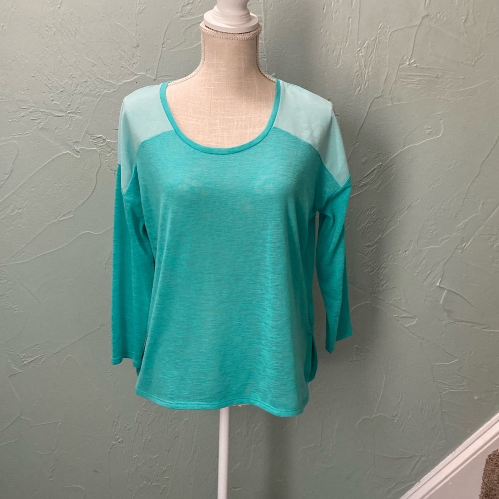 Calvin Klein 
M Turquoise